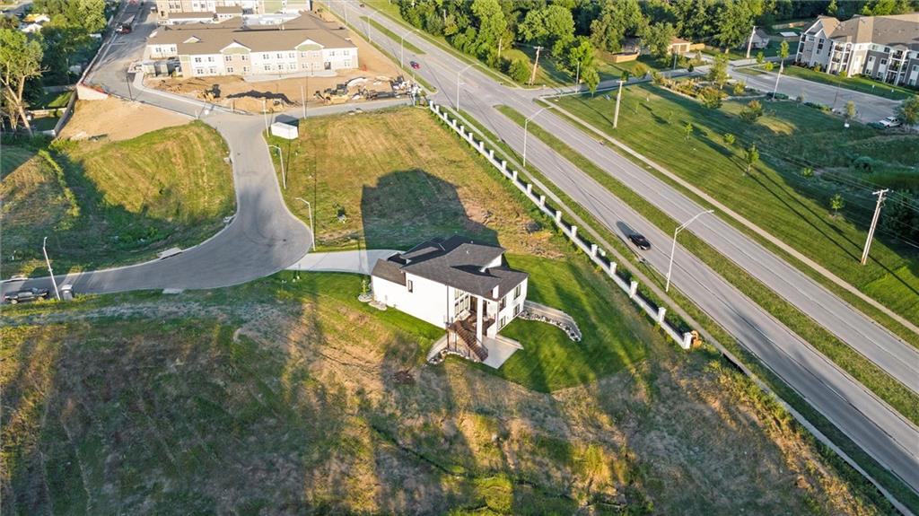 Homes for Sale in Kansas City, MO 64154 | 2707 NW 84th Terrace