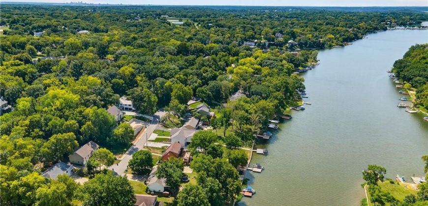 Homes for Sale in Weatherby Lake, MO 64152 | 8310 NW Forest Drive