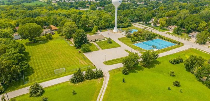 Homes for Sale in Weatherby Lake, MO 64152 | 8310 NW Forest Drive