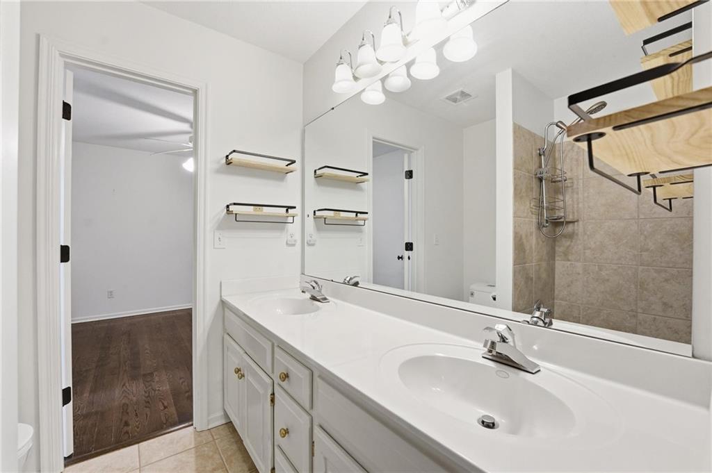 Homes for Sale in Kansas City, MO 64155 | 10107 N Chestnut Court