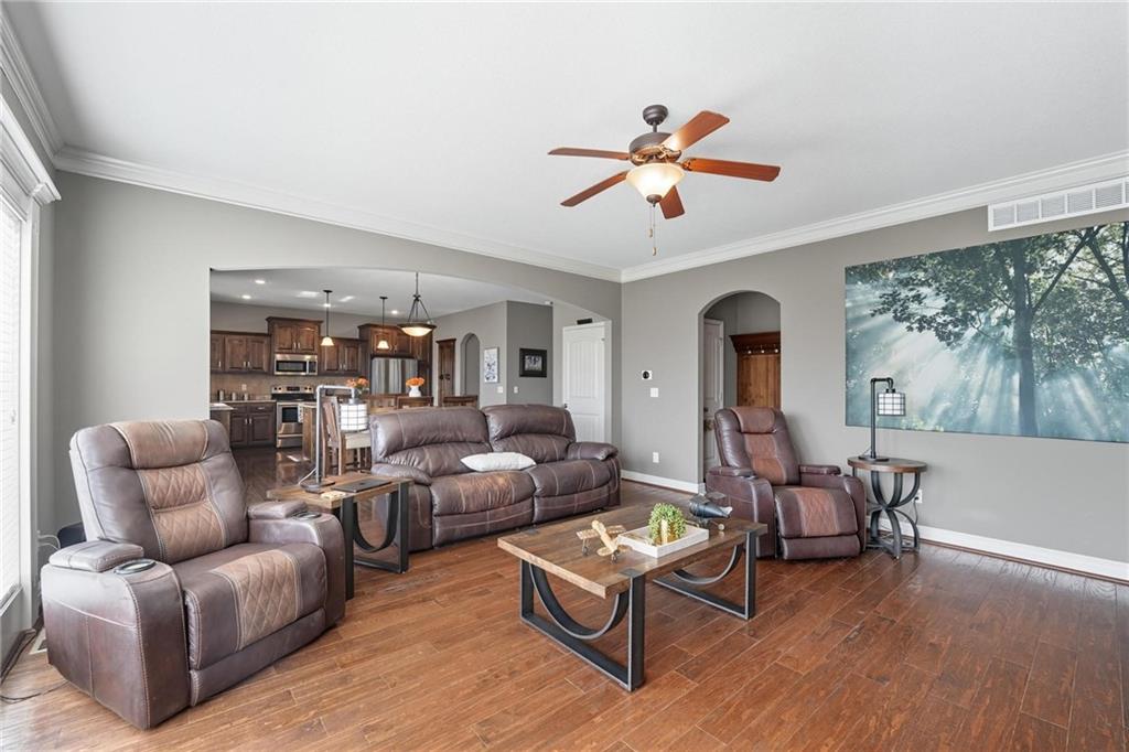 Homes for Sale in Kansas City, MO 64156 | 3835 NE 88th Terrace