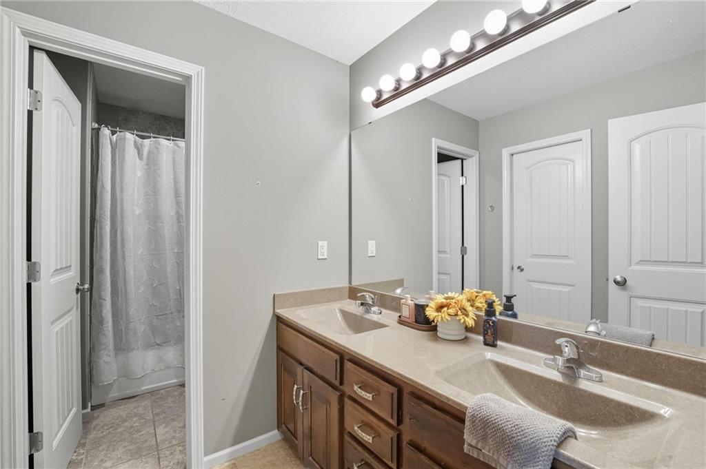 Homes for Sale in Kansas City, MO 64156 | 3835 NE 88th Terrace