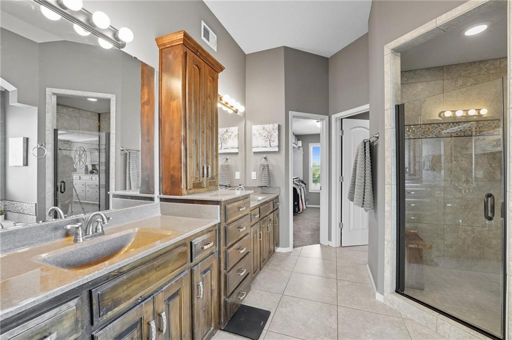 Homes for Sale in Kansas City, MO 64156 | 3835 NE 88th Terrace