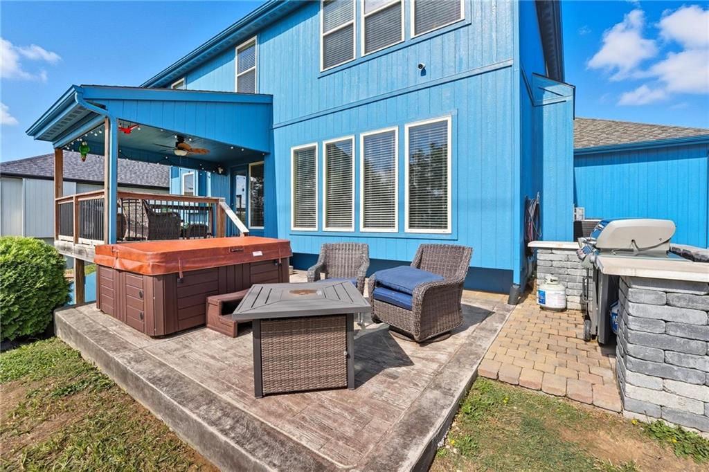 Homes for Sale in Kansas City, MO 64156 | 3835 NE 88th Terrace