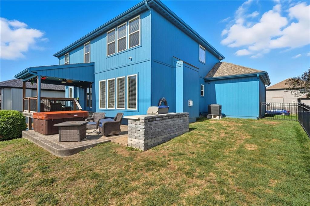 Homes for Sale in Kansas City, MO 64156 | 3835 NE 88th Terrace