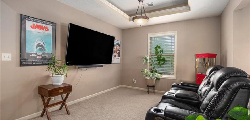 Homes for Sale in Kansas City, MO 64119 | 6131 N Elmwood Avenue