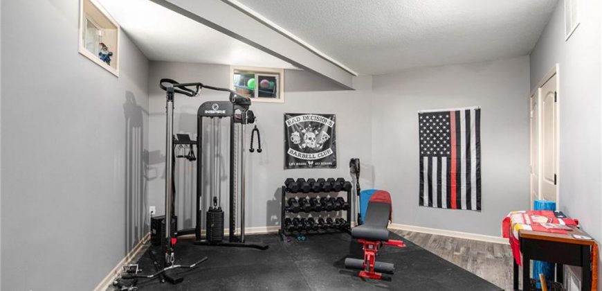 Homes for Sale in Kansas City, MO 64119 | 6131 N Elmwood Avenue