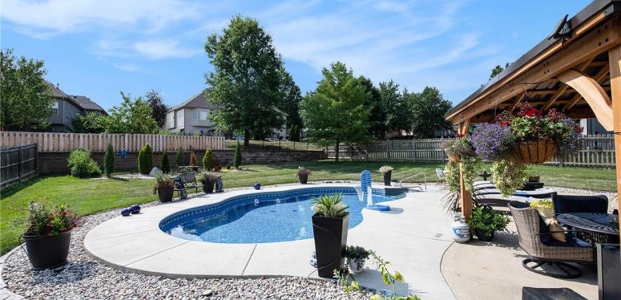 Homes for Sale in Kansas City, MO 64119 | 6131 N Elmwood Avenue