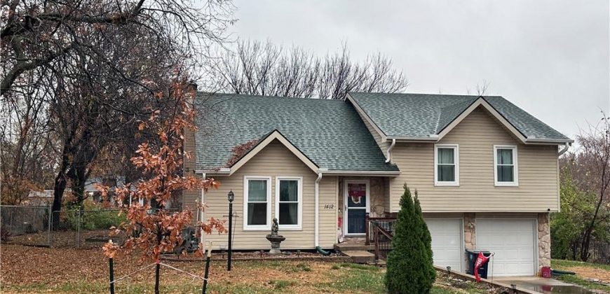 Homes for Sale in Kansas City, MO 64155 | 1412 NE 114th Terrace