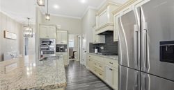 Homes for Sale in Parkville, MO 64152 | 5920 S National Drive