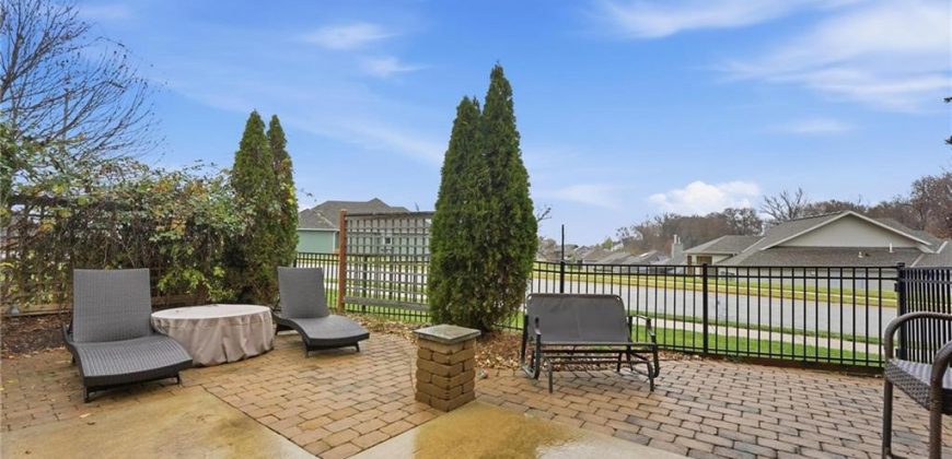 Homes for Sale in Parkville, MO 64152 | 5920 S National Drive