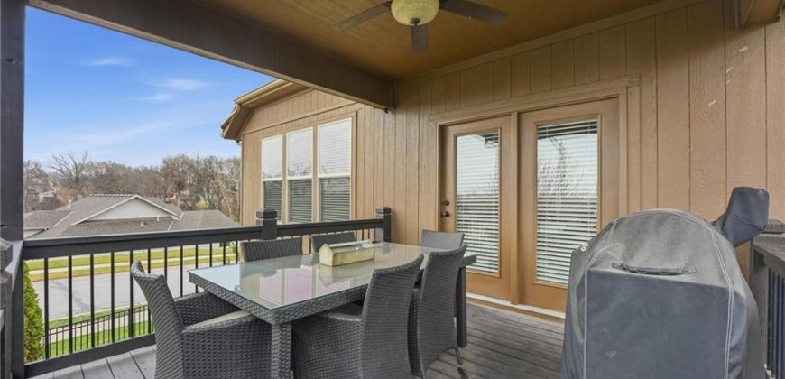 Homes for Sale in Parkville, MO 64152 | 5920 S National Drive