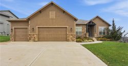 Homes for Sale in Parkville, MO 64152 | 5920 S National Drive