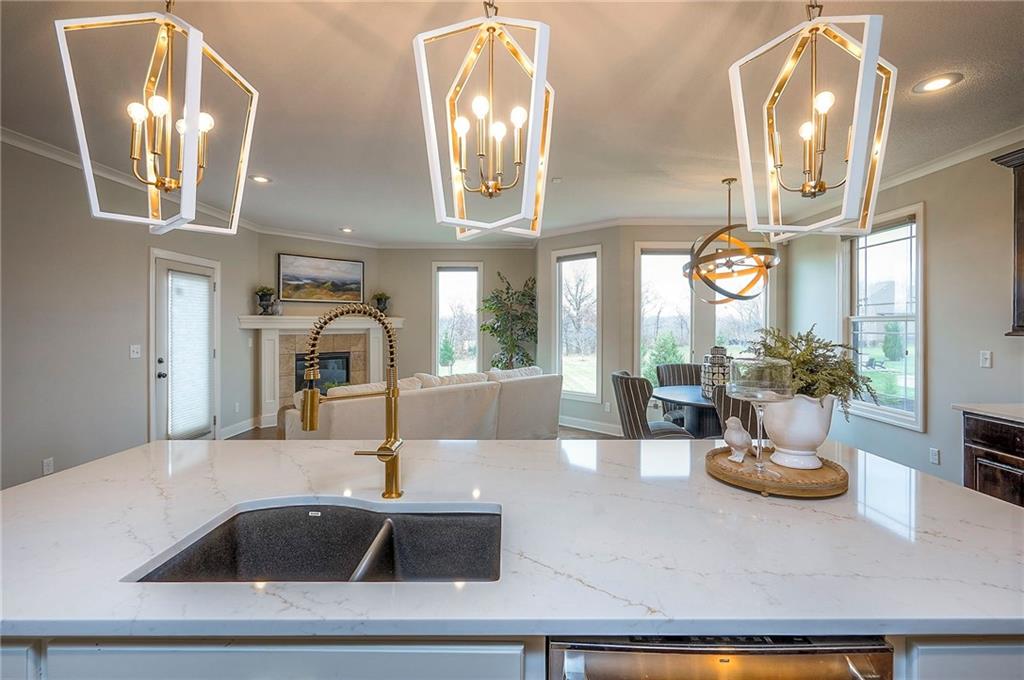 Homes for Sale in Kansas City, MO 64157 | 10502 N Willow Avenue