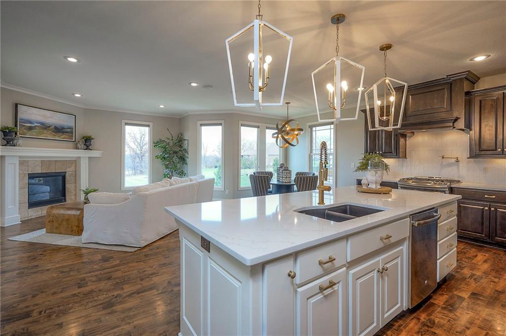 Homes for Sale in Kansas City, MO 64157 | 10502 N Willow Avenue