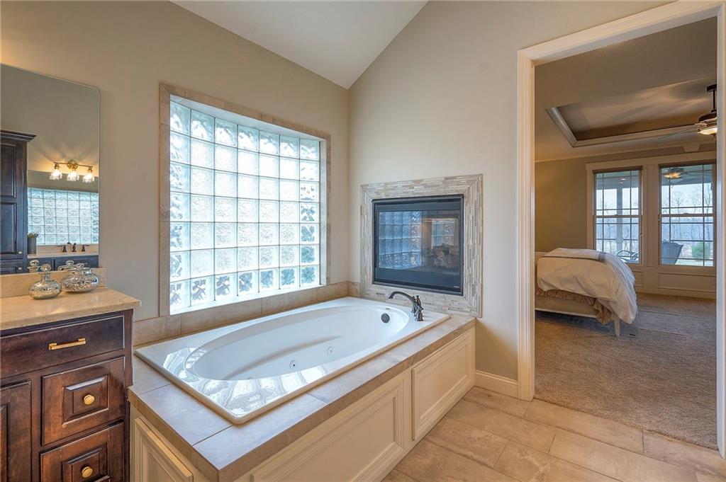 Homes for Sale in Kansas City, MO 64157 | 10502 N Willow Avenue