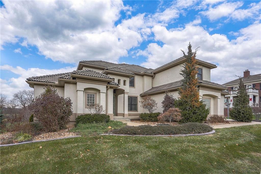 Homes for Sale in Kansas City, MO 64157 | 10502 N Willow Avenue