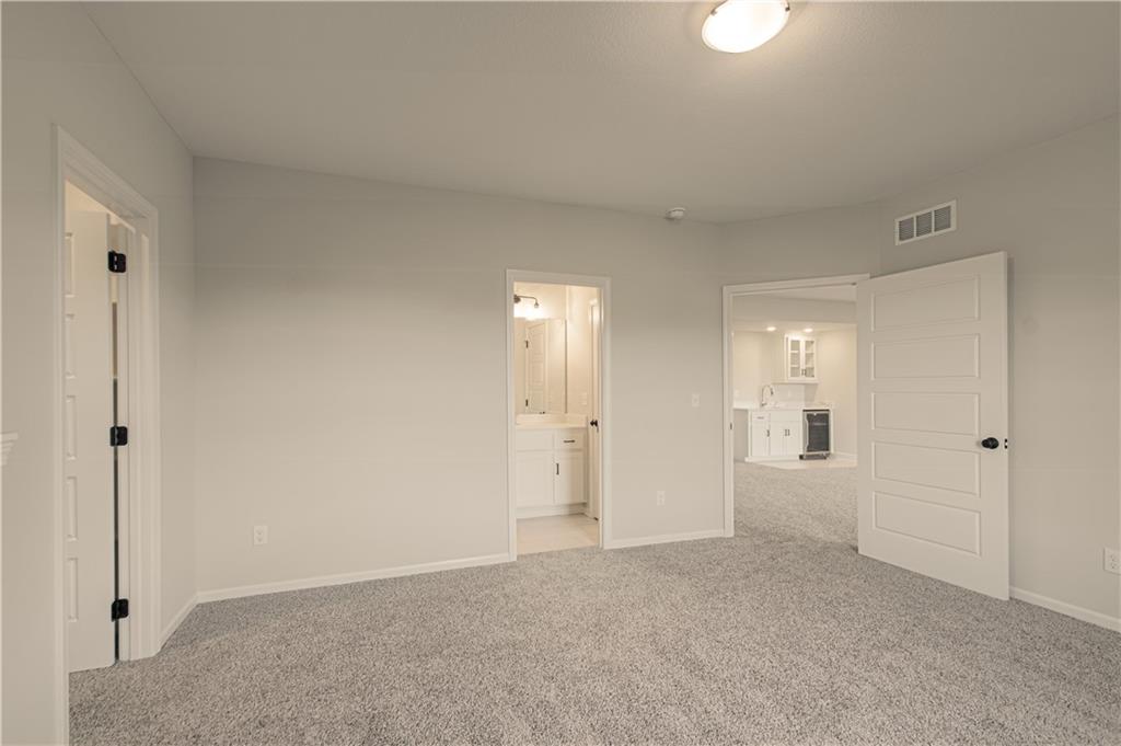 Homes for Sale in Kansas City, MO 64156 | 4810 NE 105th Street