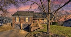 Homes for Sale in Gladstone, MO 64118 | 6757 N Garfield Avenue