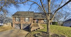 Homes for Sale in Gladstone, MO 64118 | 6757 N Garfield Avenue