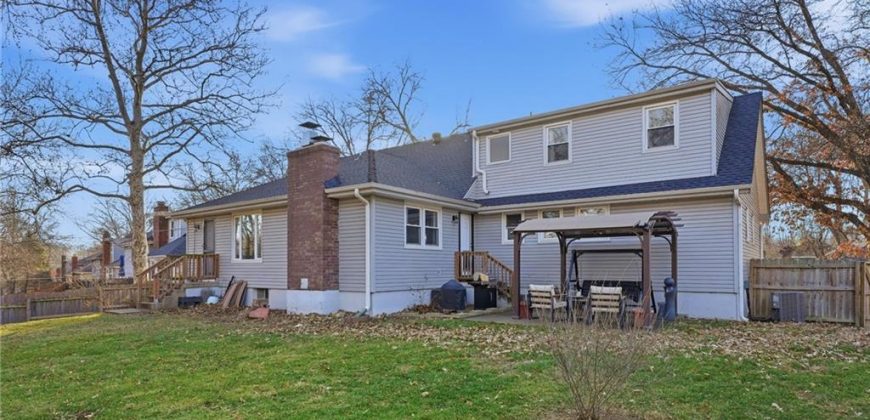 Homes for Sale in Gladstone, MO 64118 | 6757 N Garfield Avenue