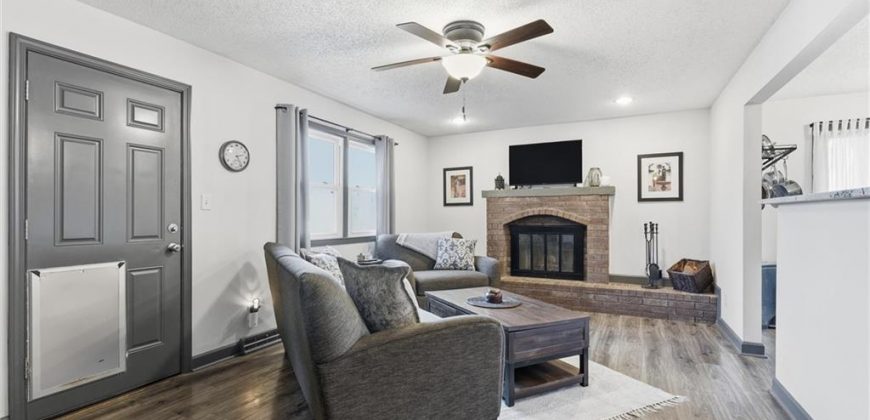 Homes for Sale in Gladstone, MO 64118 | 6757 N Garfield Avenue