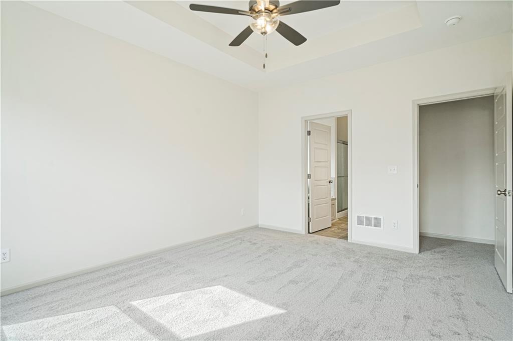 Homes for Sale in Liberty, MO 64068 | 988  Poplar Lane