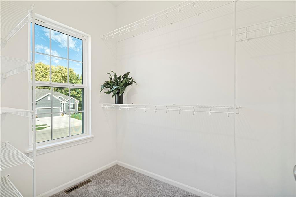 Homes for Sale in Liberty, MO 64068 | 988  Poplar Lane