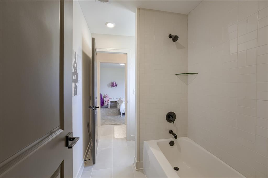 Homes for Sale in Riverside, MO 64150 | 5158 NW 47th Terrace