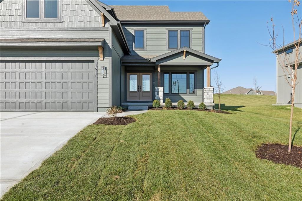 Homes for Sale in Liberty, MO 64068 | 1916  Longview Drive