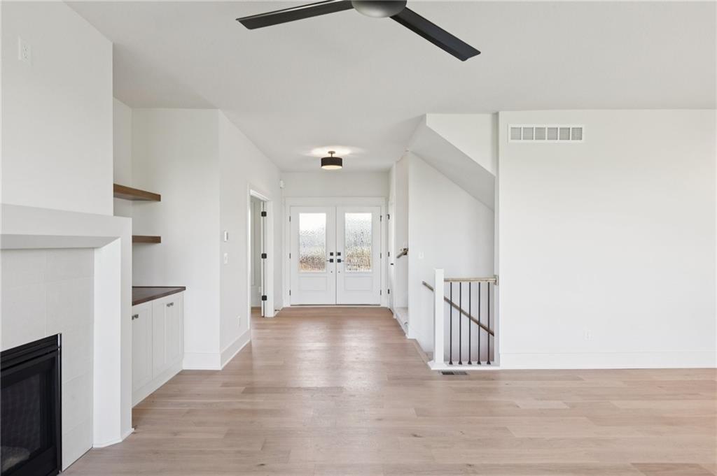 Homes for Sale in Liberty, MO 64068 | 1916  Longview Drive