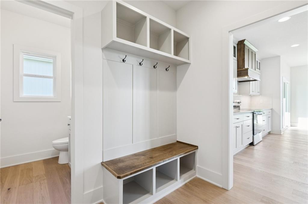 Homes for Sale in Liberty, MO 64068 | 1916  Longview Drive