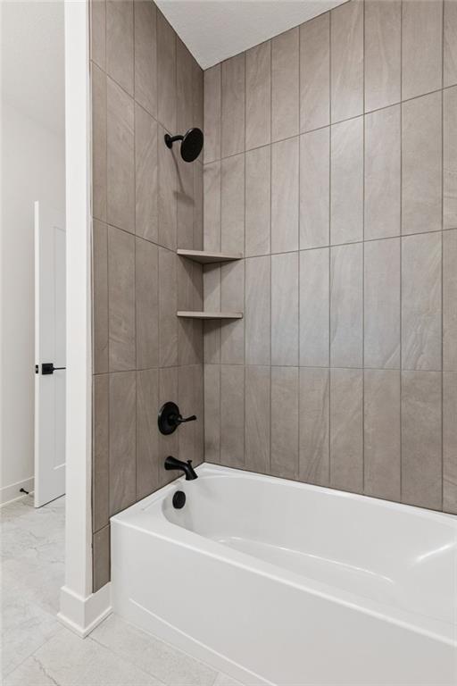 Homes for Sale in Liberty, MO 64068 | 1916  Longview Drive