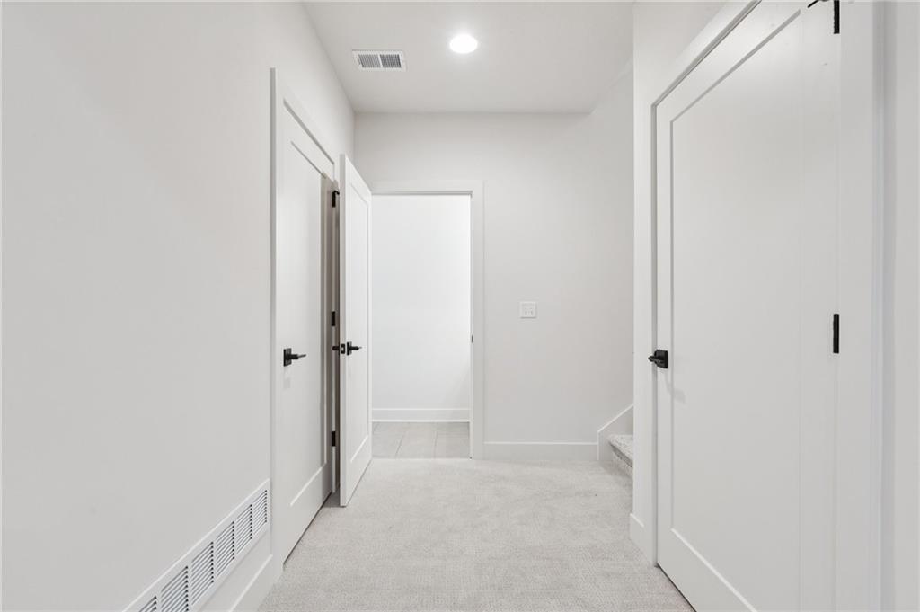 Homes for Sale in Liberty, MO 64068 | 1916  Longview Drive