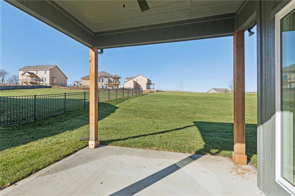 Homes for Sale in Liberty, MO 64068 | 1916  Longview Drive