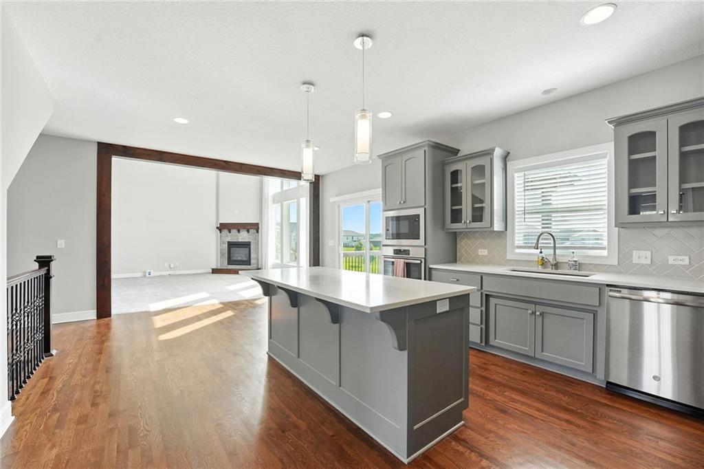 Homes for Sale in Kansas City, MO 64151 | 7611 N Adrian Avenue