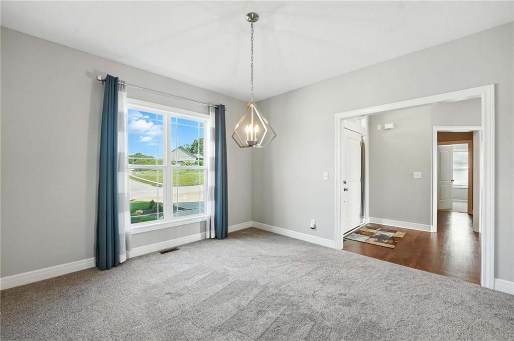 Homes for Sale in Kansas City, MO 64151 | 7611 N Adrian Avenue