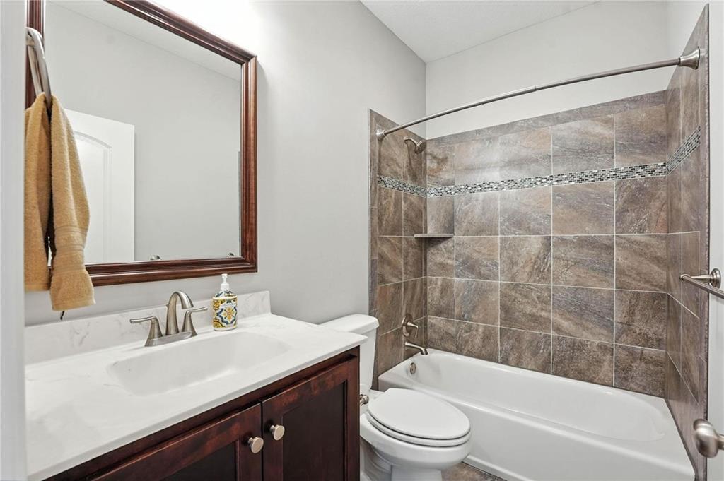 Homes for Sale in Kansas City, MO 64151 | 7611 N Adrian Avenue