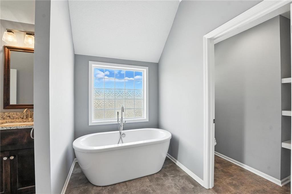 Homes for Sale in Kansas City, MO 64151 | 7611 N Adrian Avenue