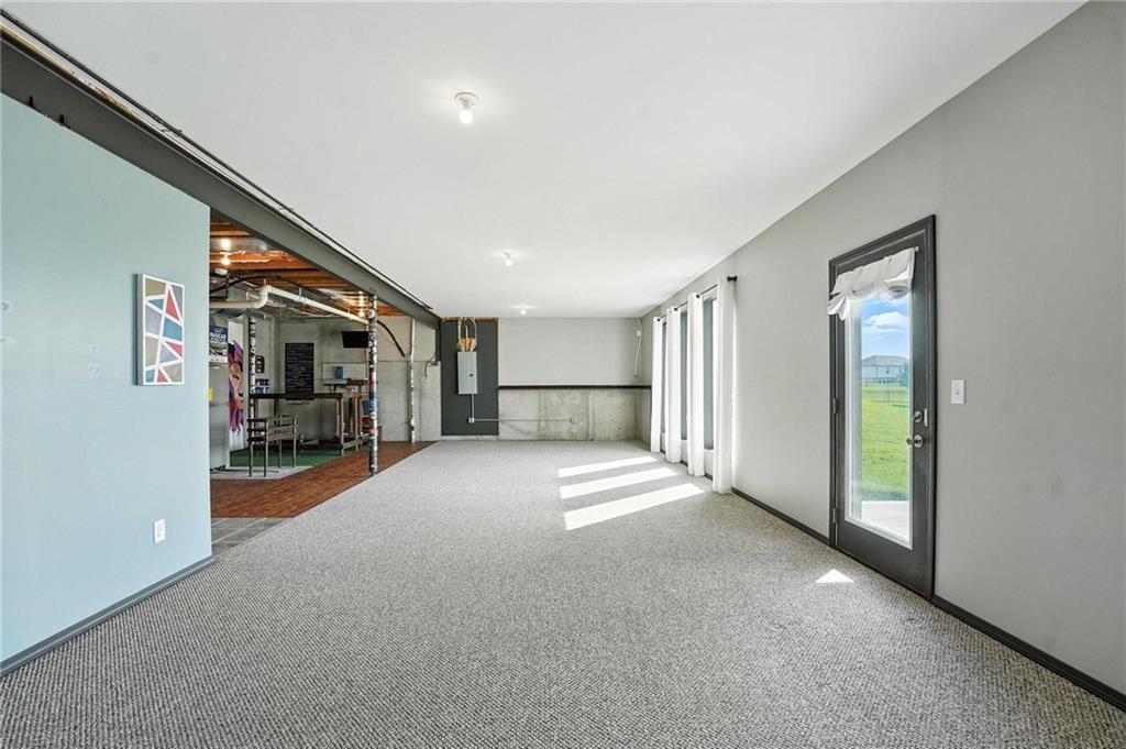 Homes for Sale in Kansas City, MO 64151 | 7611 N Adrian Avenue