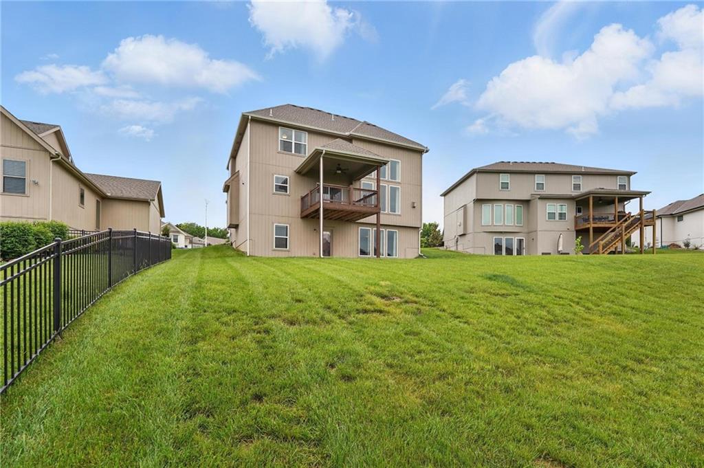 Homes for Sale in Kansas City, MO 64151 | 7611 N Adrian Avenue