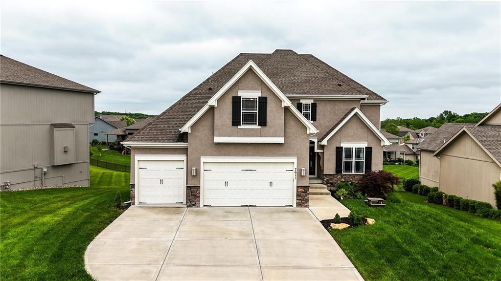 Homes for Sale in Kansas City, MO 64151 | 7611 N Adrian Avenue