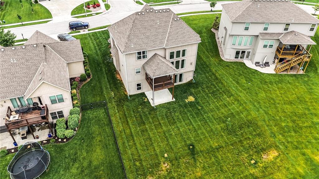 Homes for Sale in Kansas City, MO 64151 | 7611 N Adrian Avenue