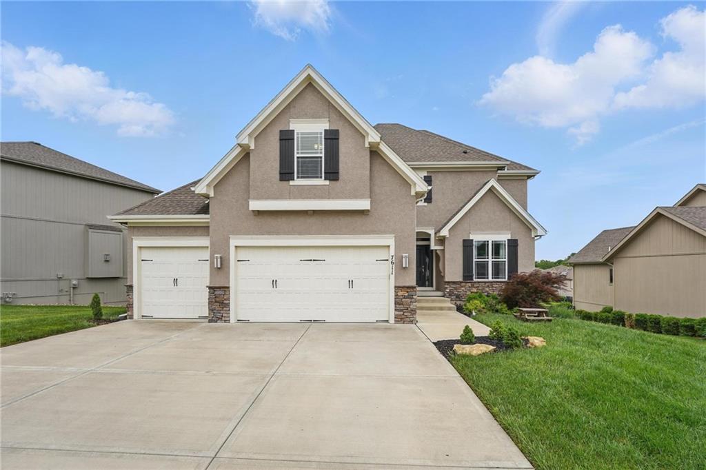 Homes for Sale in Kansas City, MO 64151 | 7611 N Adrian Avenue