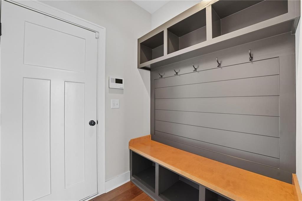 Homes for Sale in Parkville, MO 64152 | 13785 NW 71st Street