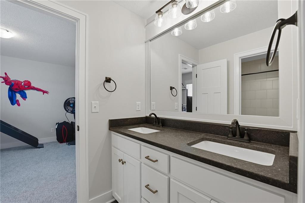 Homes for Sale in Parkville, MO 64152 | 13785 NW 71st Street