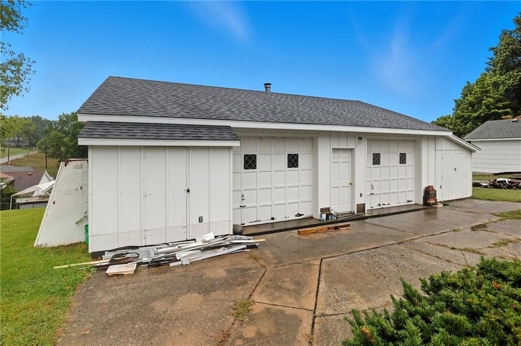 Homes for Sale in Avondale, MO 64117 | 2943 NE Walnut Road