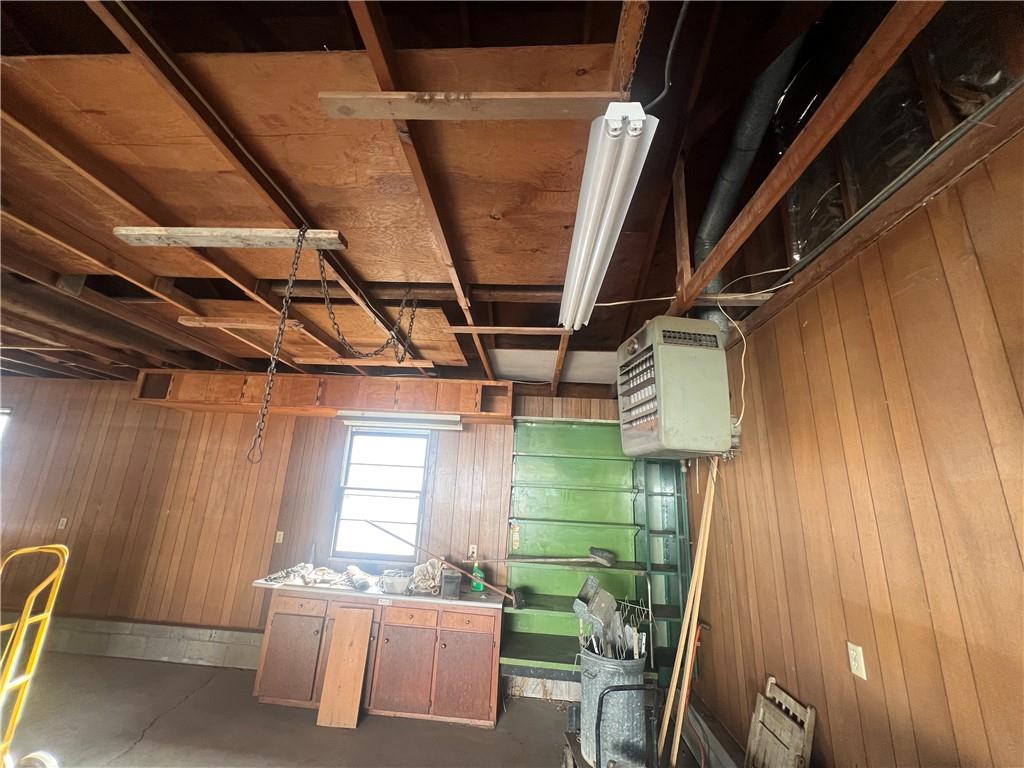 Homes for Sale in Avondale, MO 64117 | 2943 NE Walnut Road