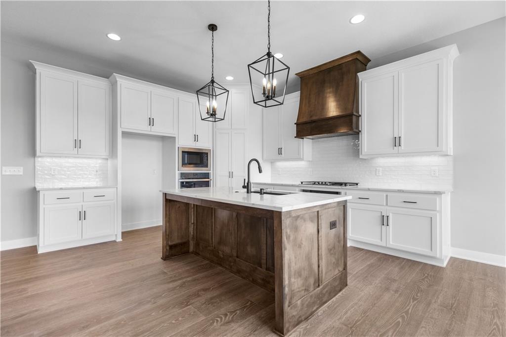 Homes for Sale in Riverside, MO 64150 | 4935 NW Martin Street