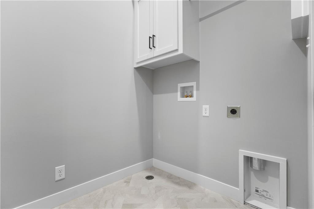 Homes for Sale in Riverside, MO 64150 | 4935 NW Martin Street